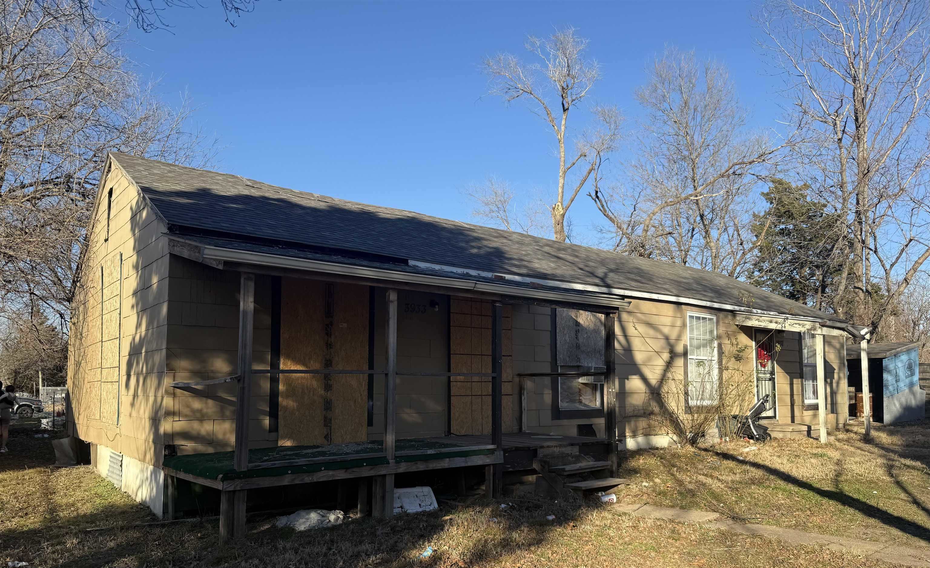 3933 E Ross Pky Property Photo 7