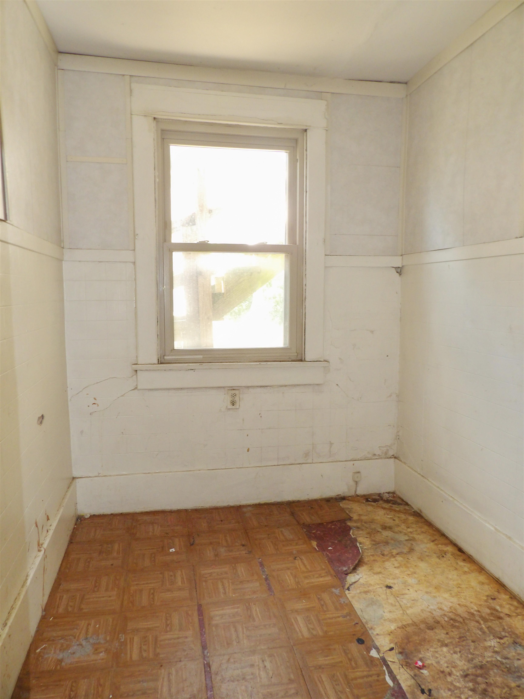 711 S Summit Property Photo 10
