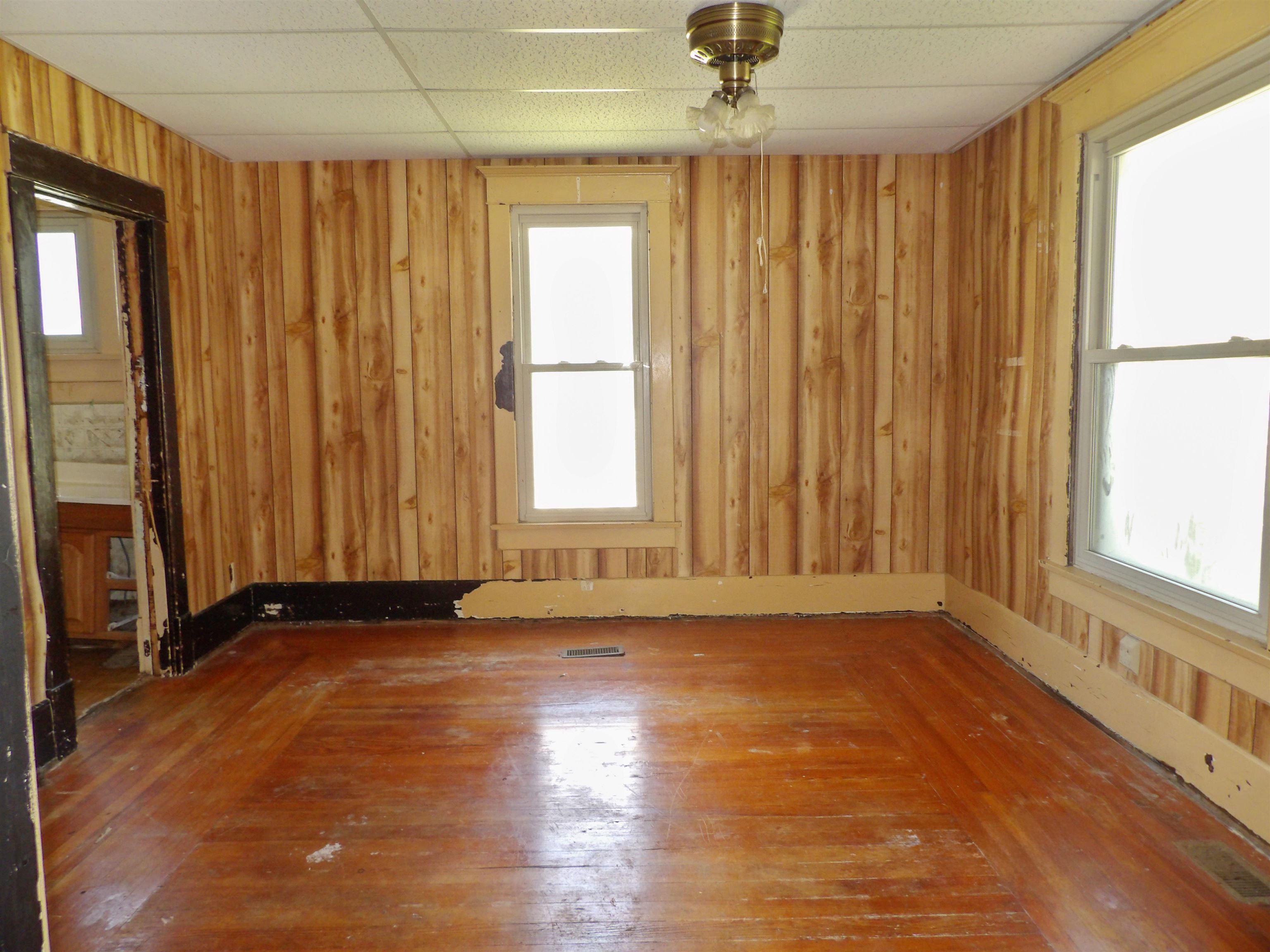 711 S Summit Property Photo 11