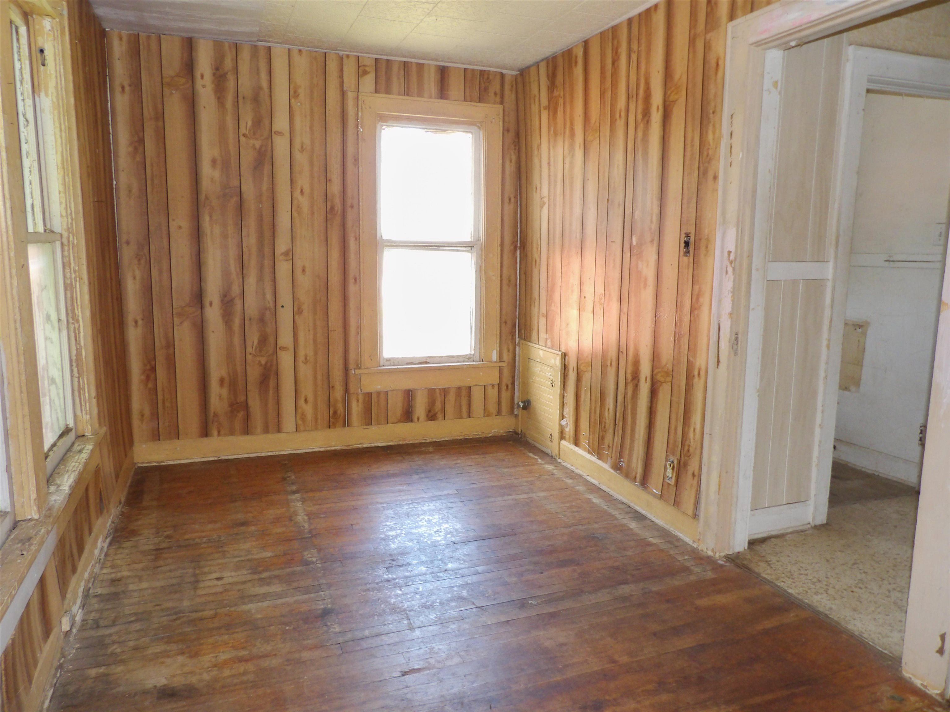 711 S Summit Property Photo 22