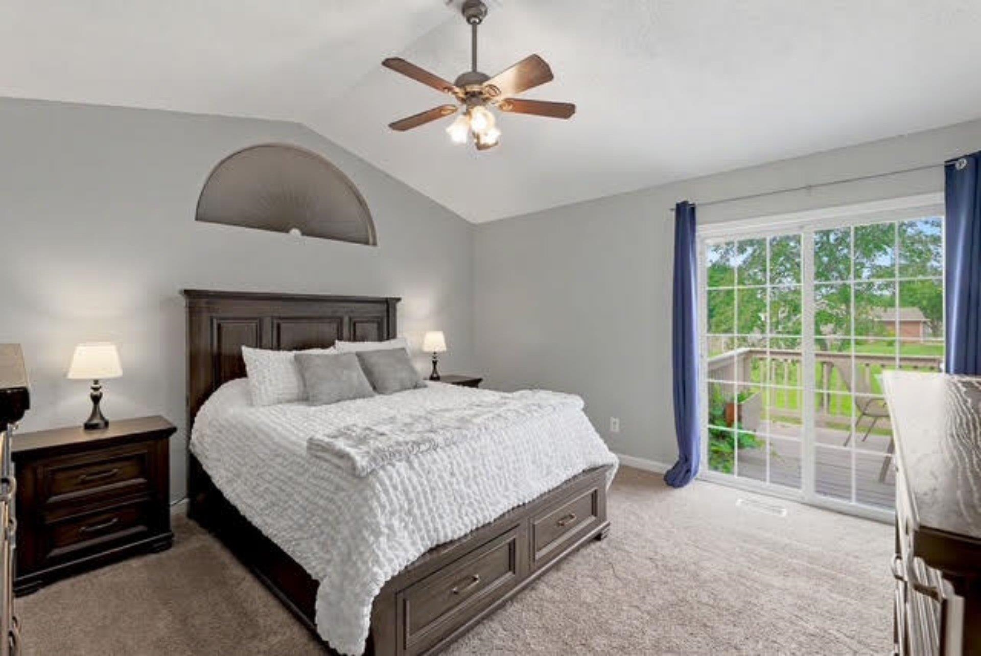 1913 S Honeytree St. Property Photo 36