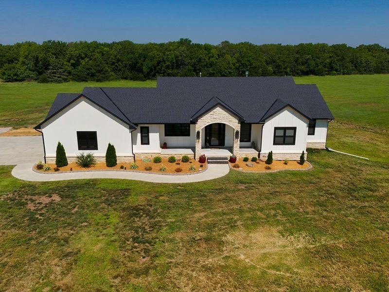 20465 Sw Tawakoni Rd Property Photo 27