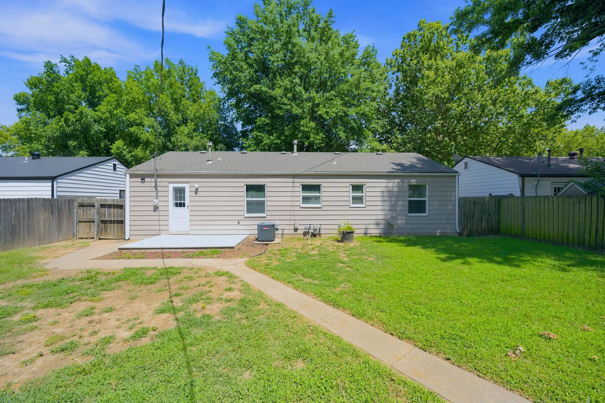 1039 N Kokomo Property Photo 23