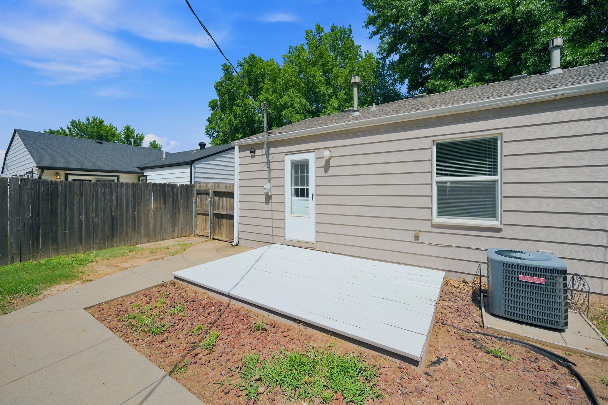 1039 N Kokomo Property Photo 24