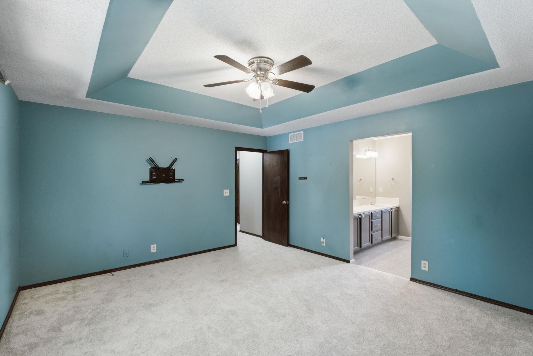 224 E Forest Park Ct Property Photo 20