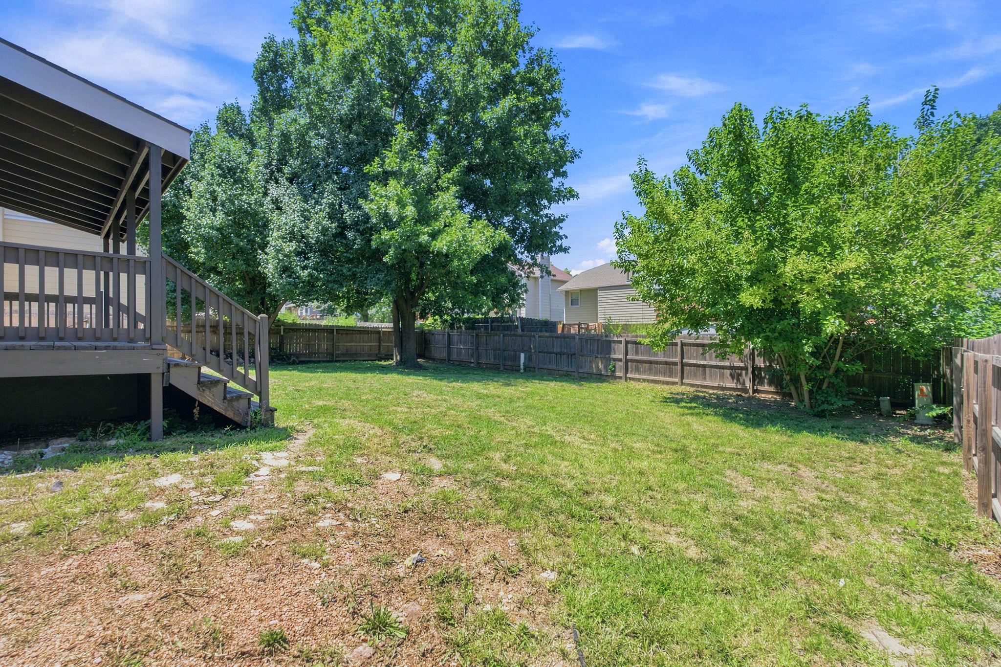 224 E Forest Park Ct Property Photo 33