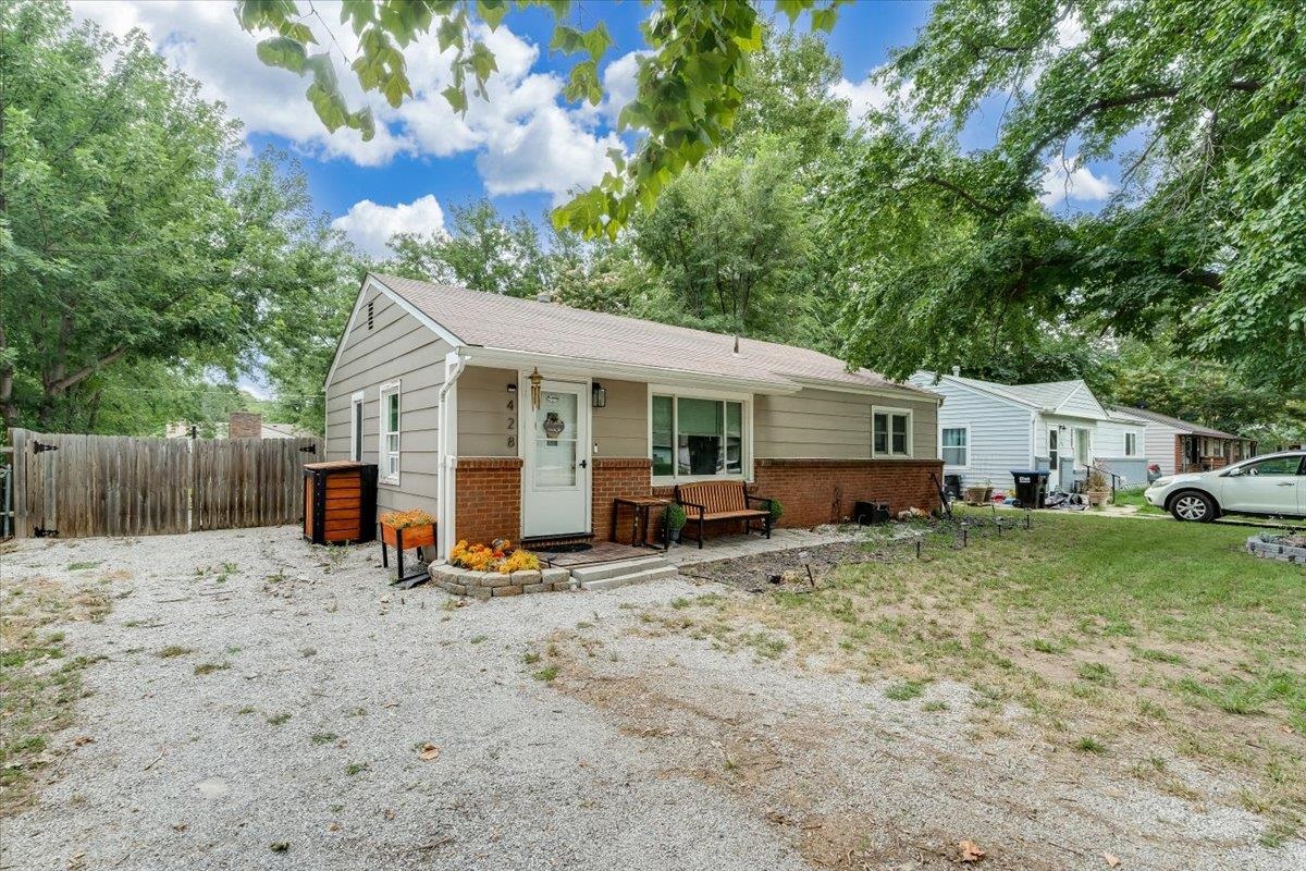 428 S German Property Photo 3
