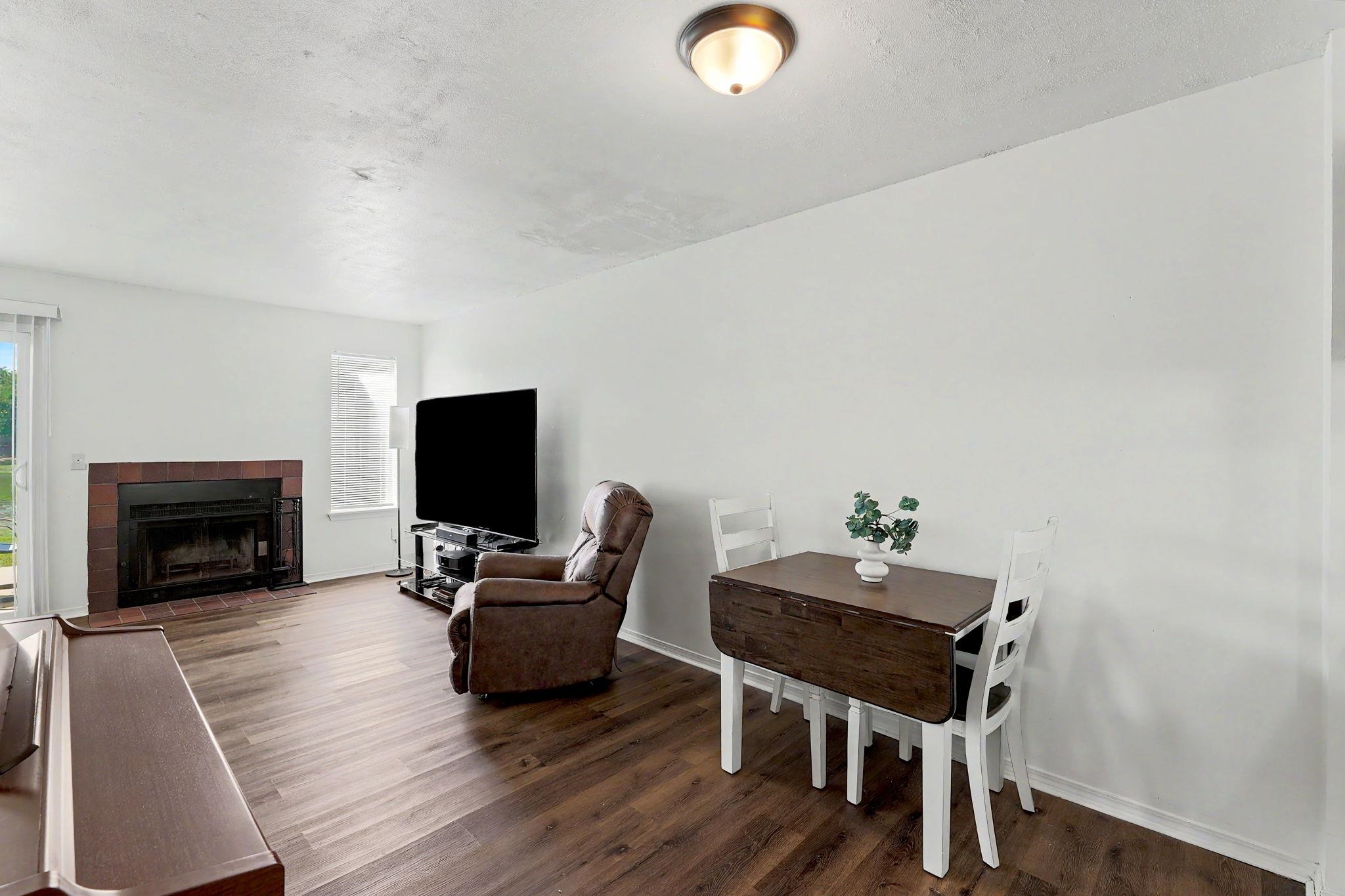 5566 S Gold St, Unit 200 Property Photo 7