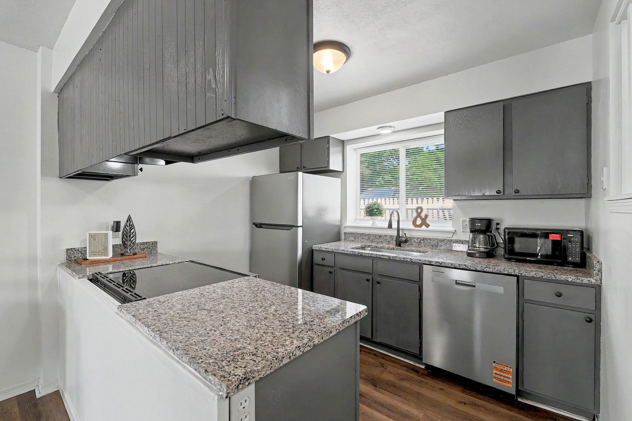 5566 S Gold St, Unit 200 Property Photo 10