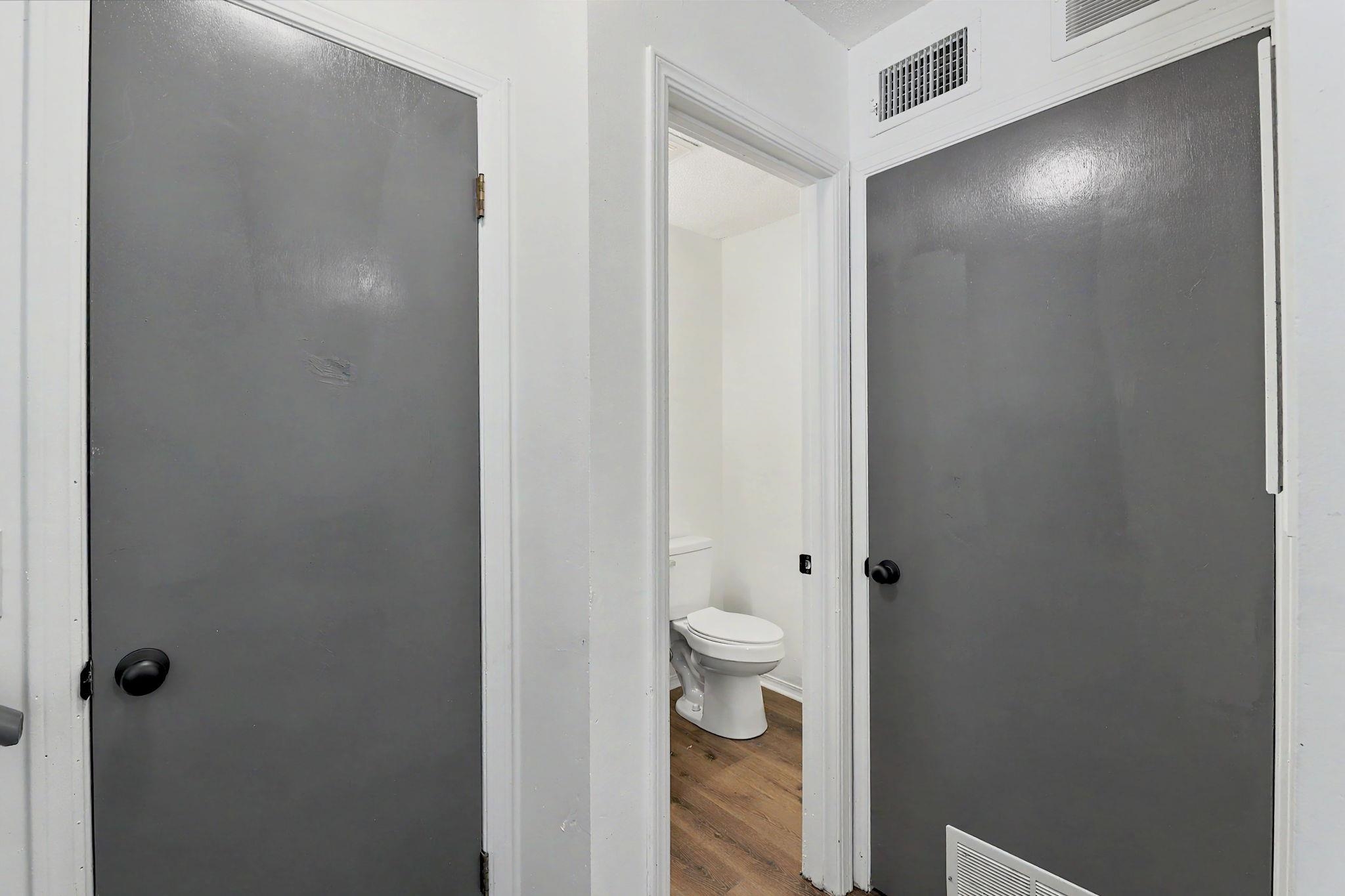 5566 S Gold St, Unit 200 Property Photo 15