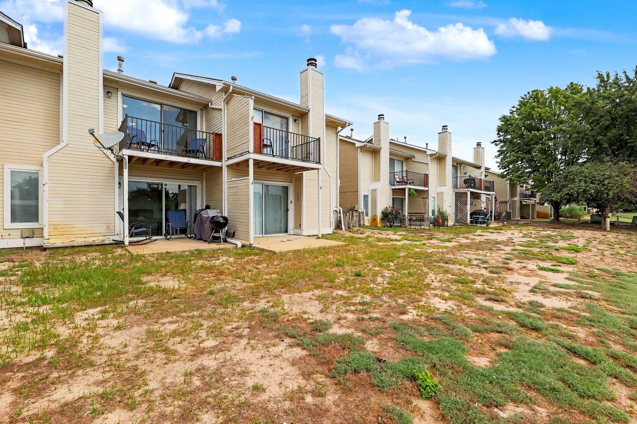 5566 S Gold St, Unit 200 Property Photo 31