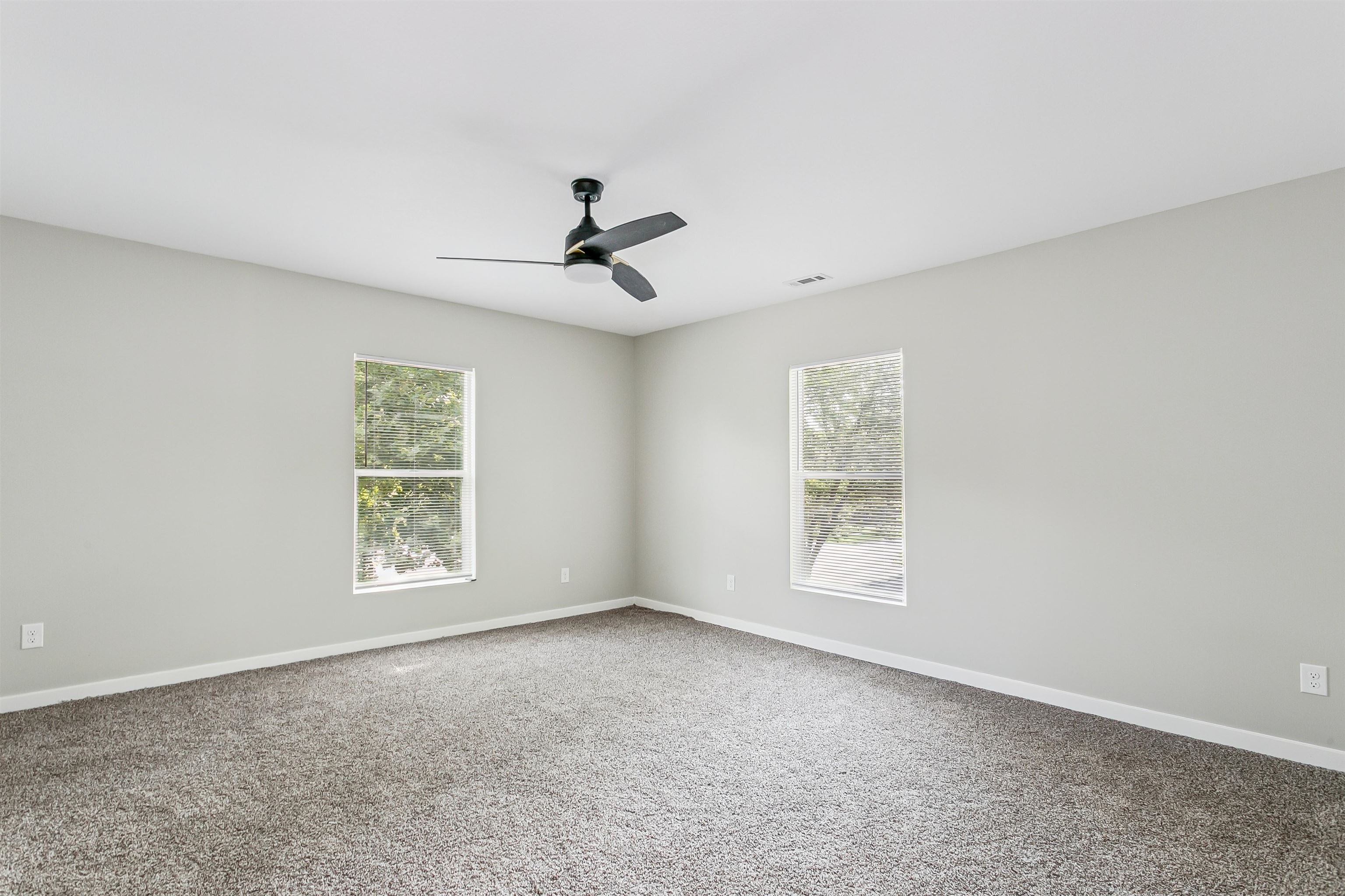 1117 S Main St Property Photo 19