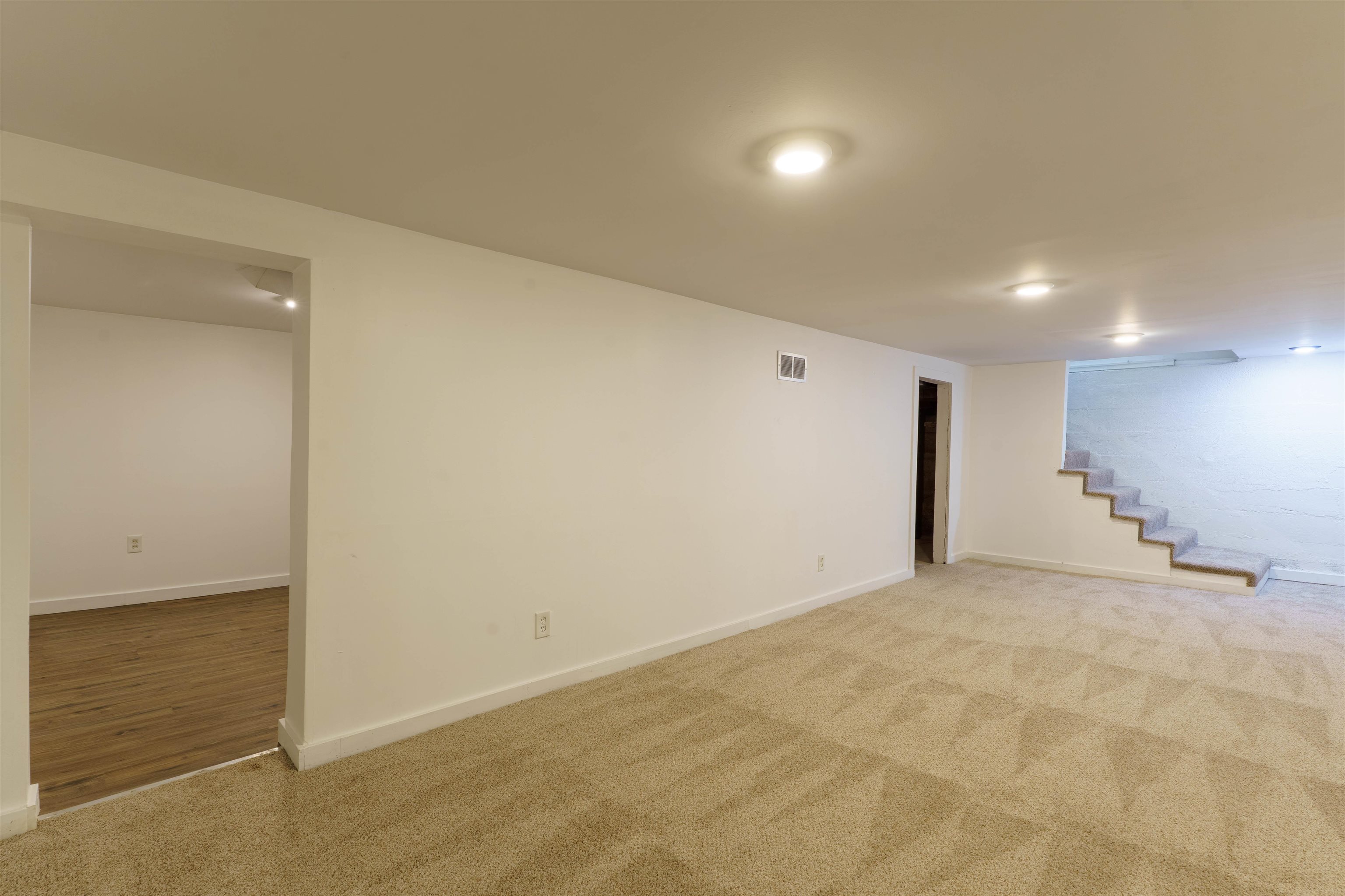 1353 N Pershing Ave Property Photo 28