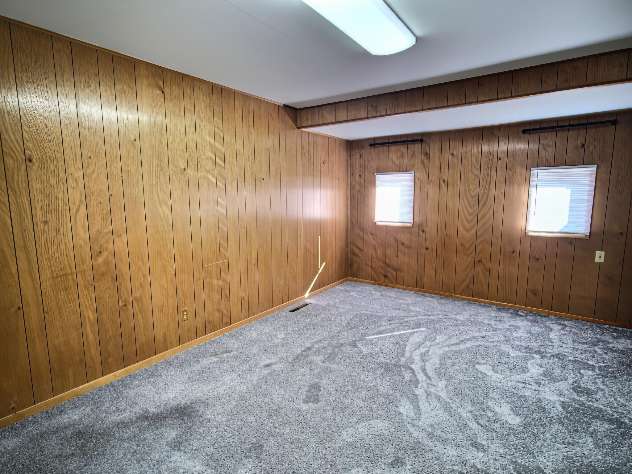 1420 Lawndale Ave Property Photo 7