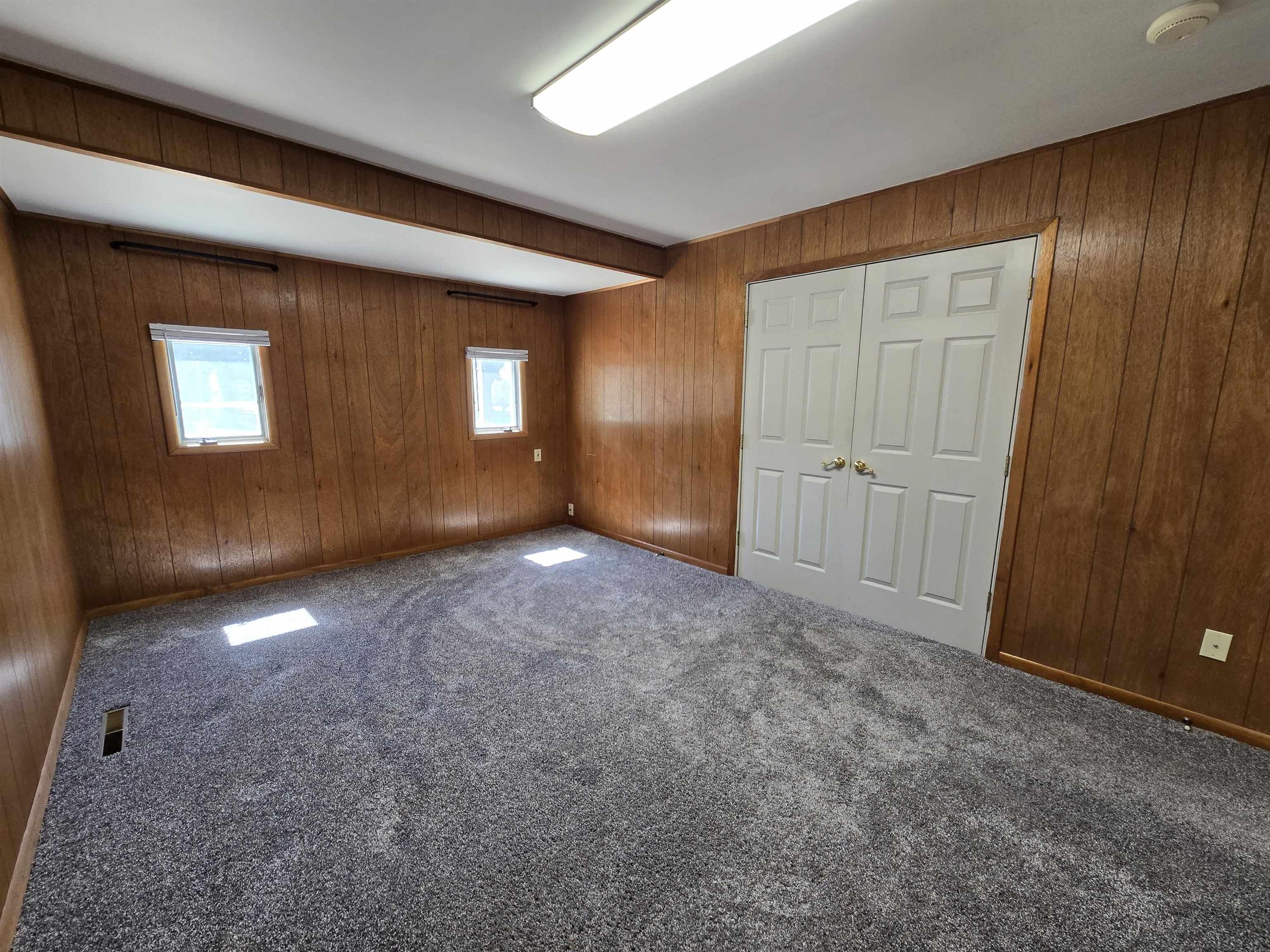 1420 Lawndale Ave Property Photo 8