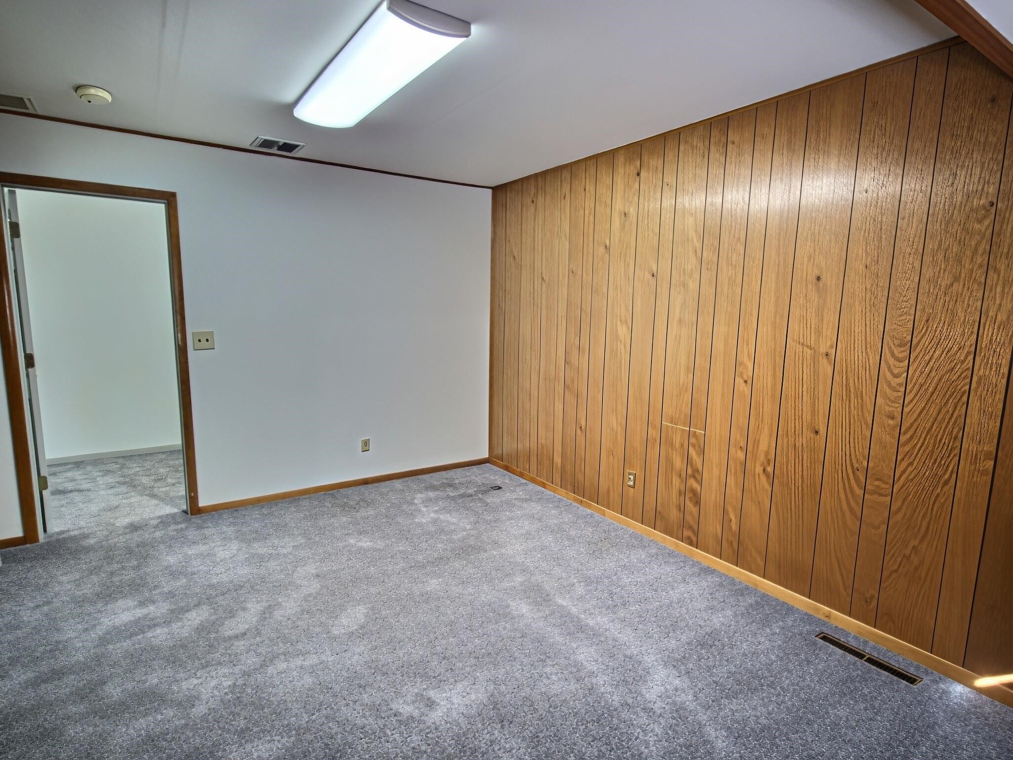 1420 Lawndale Ave Property Photo 10