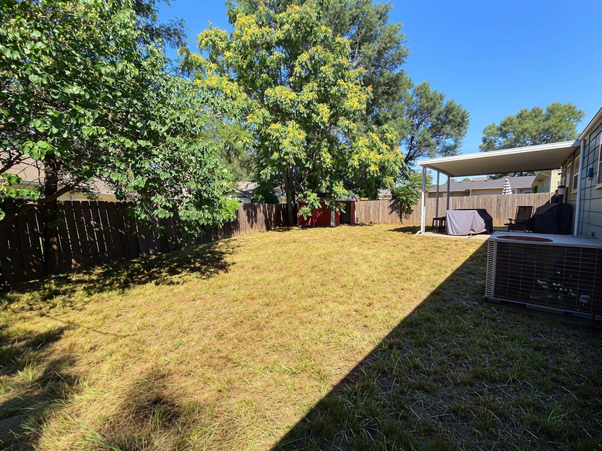 1420 Lawndale Ave Property Photo 19