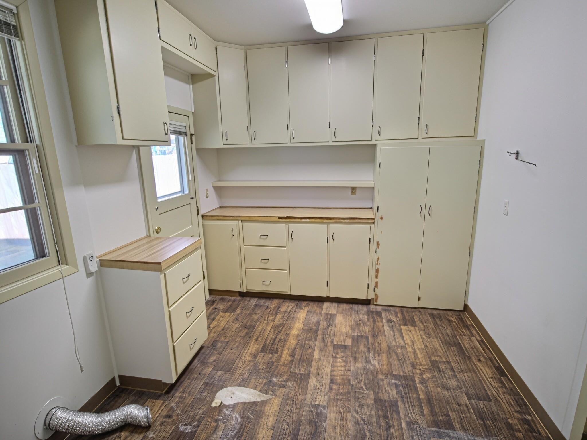 1420 Lawndale Ave Property Photo 25