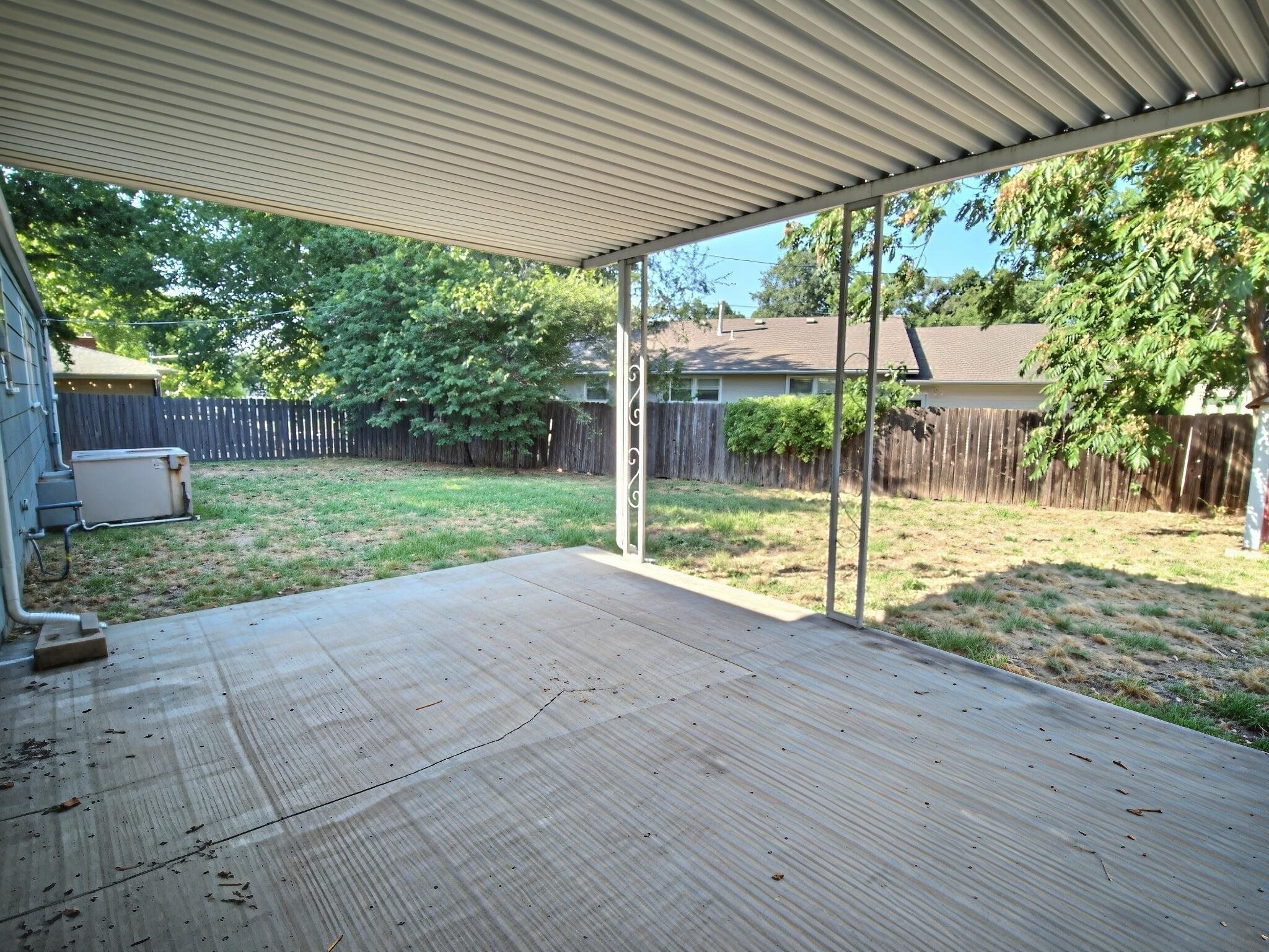 1420 Lawndale Ave Property Photo 26