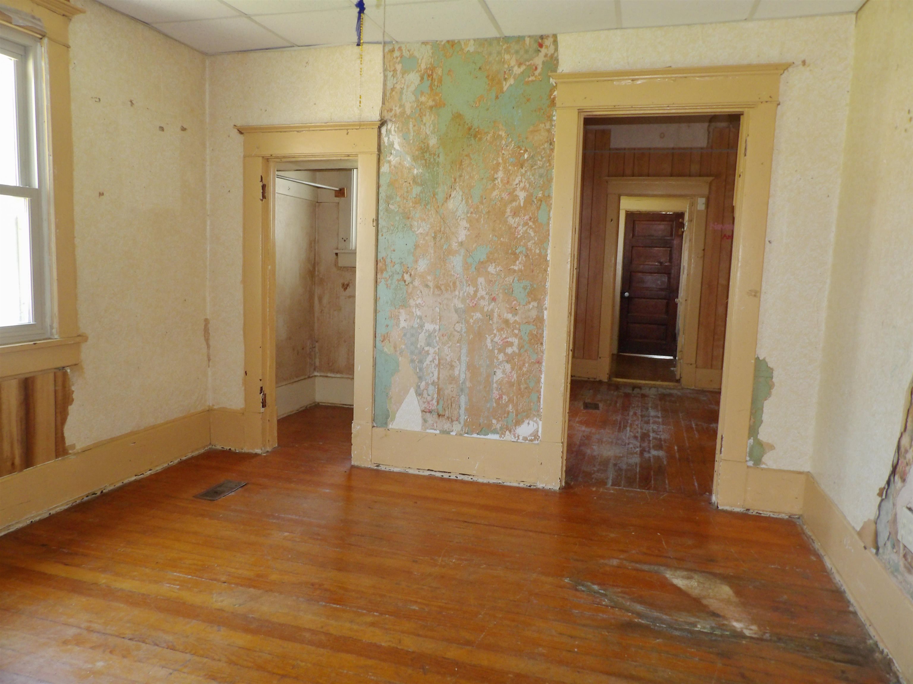 711 S Summit Property Photo 11