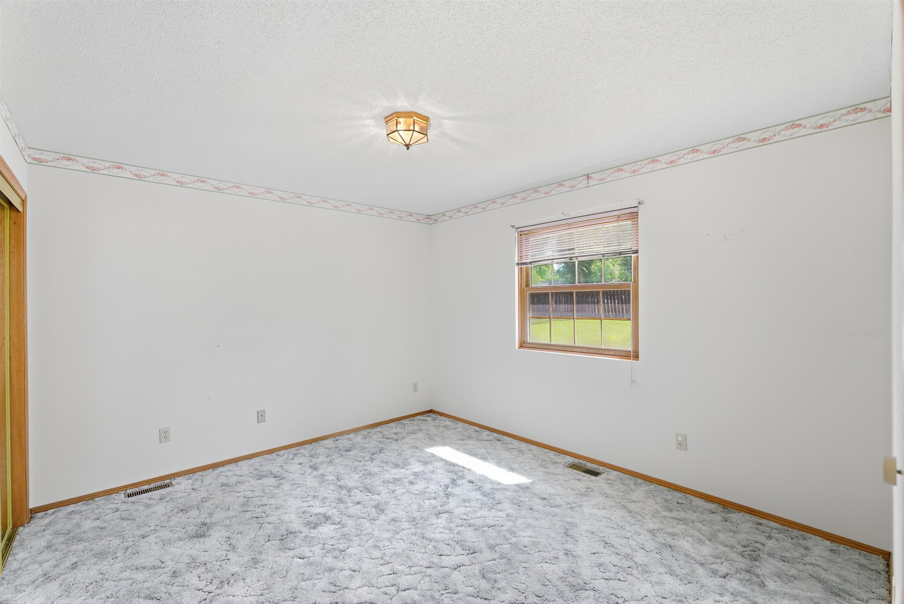 6538 N Longmont St Property Photo 15