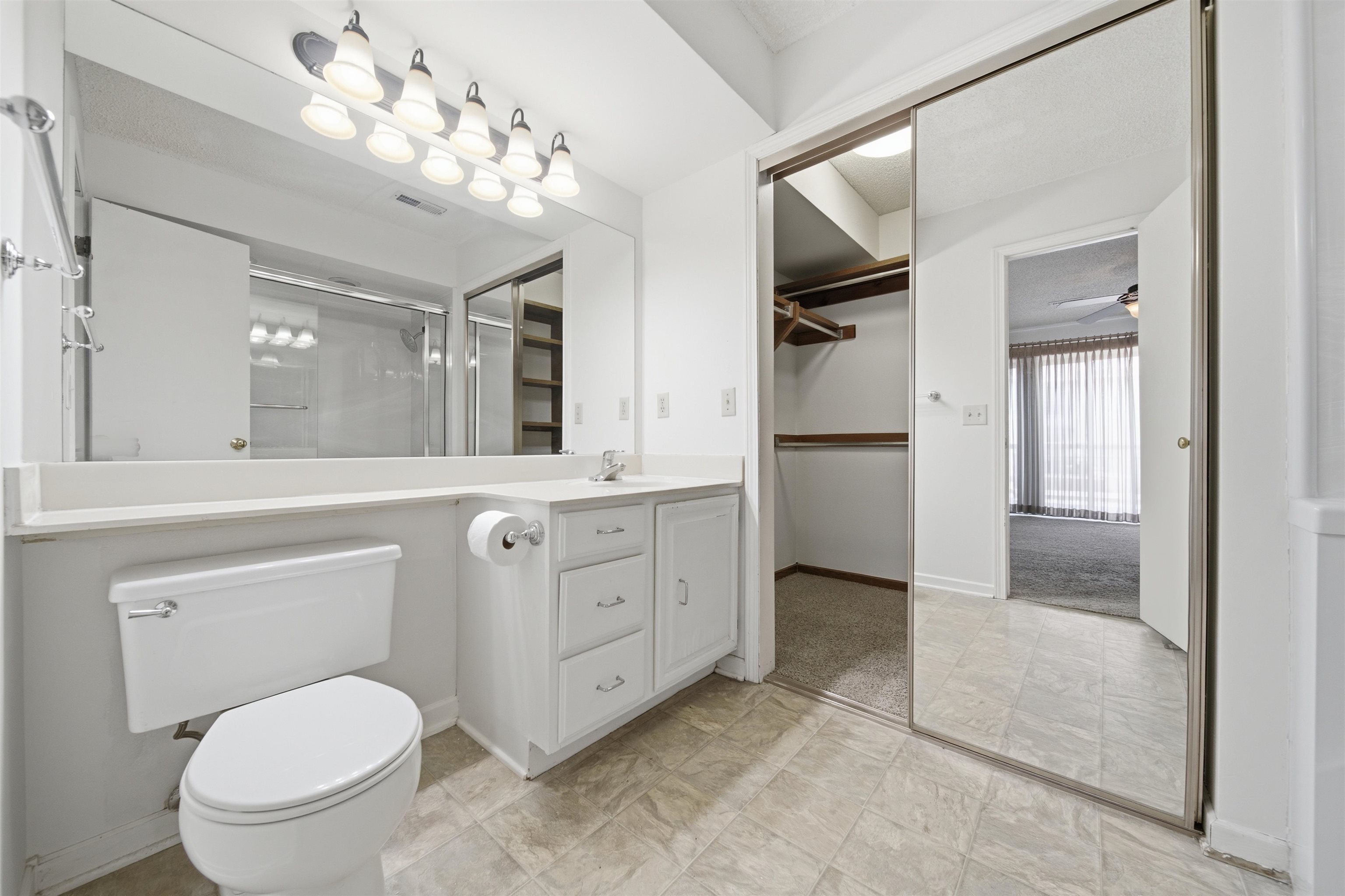 8018 E Woodspring Way Property Photo 14