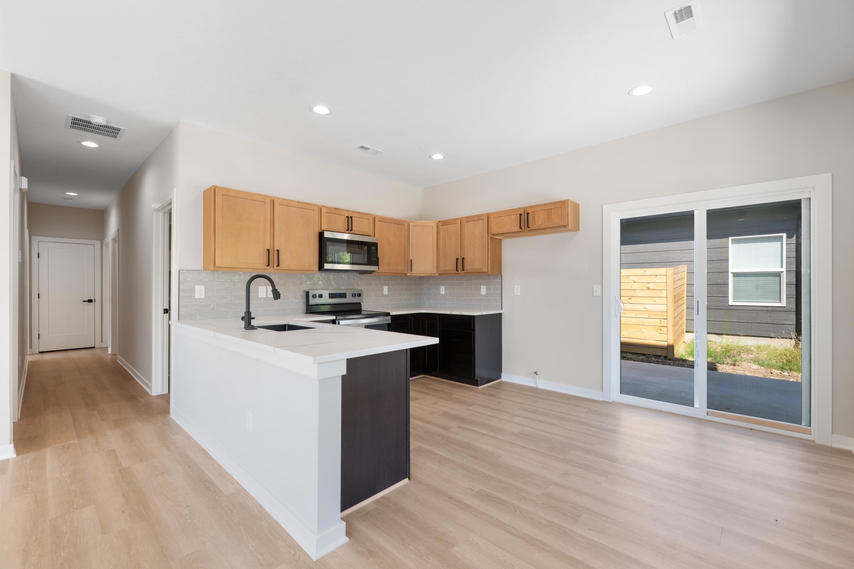 1331 N Holyoke Property Photo 11