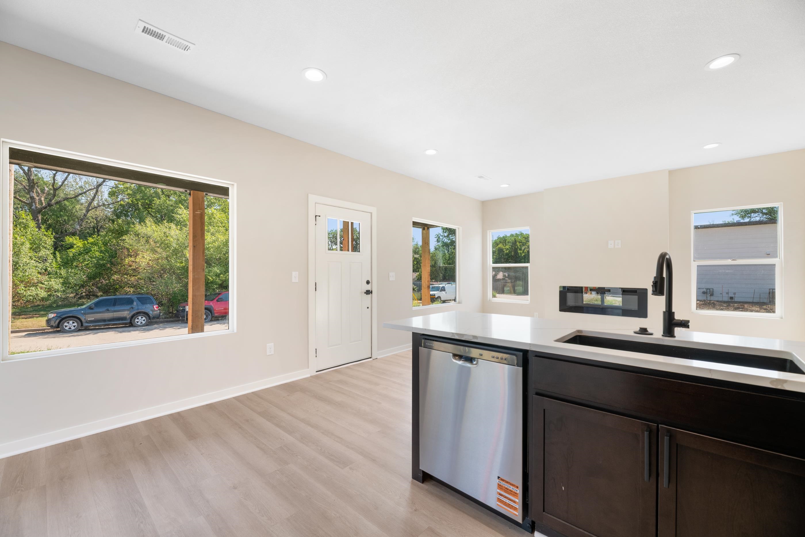 1331 N Holyoke Property Photo 16