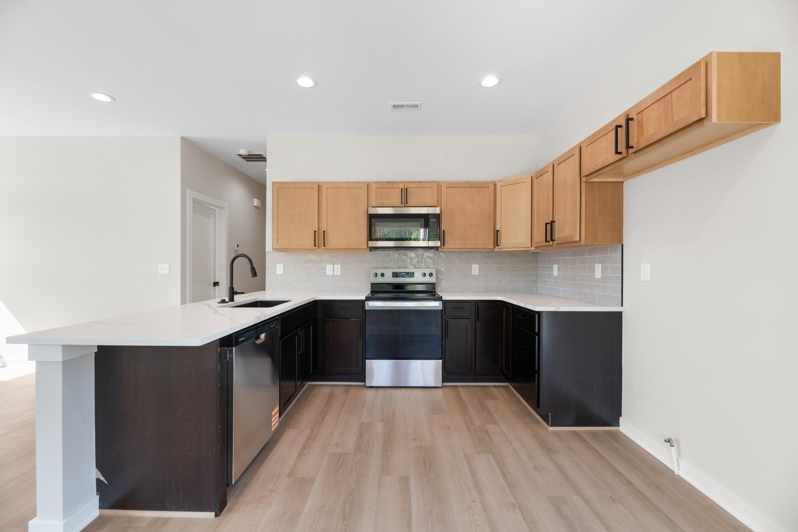 1331 N Holyoke Property Photo 18