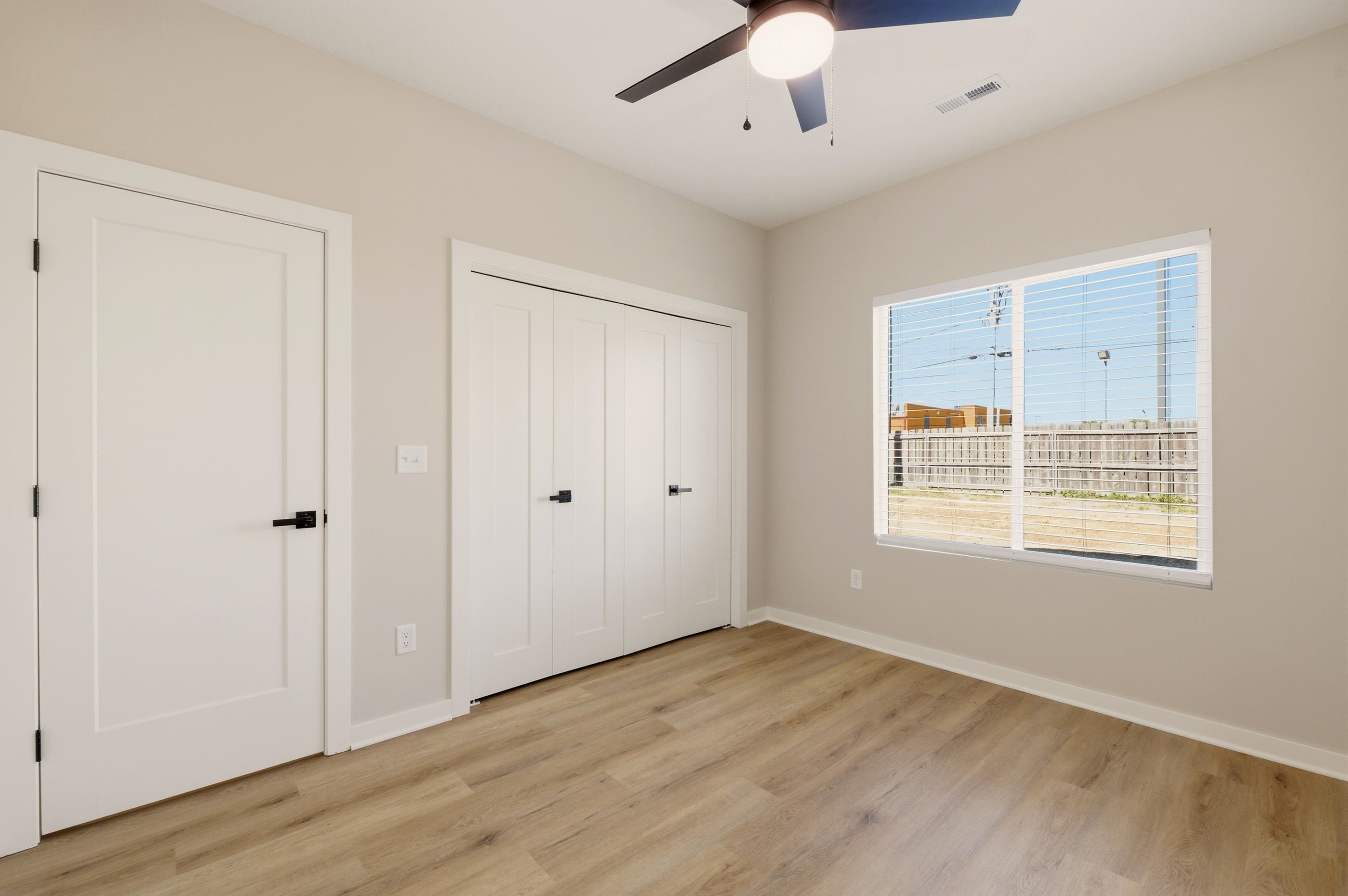 1331 N Holyoke Property Photo 20