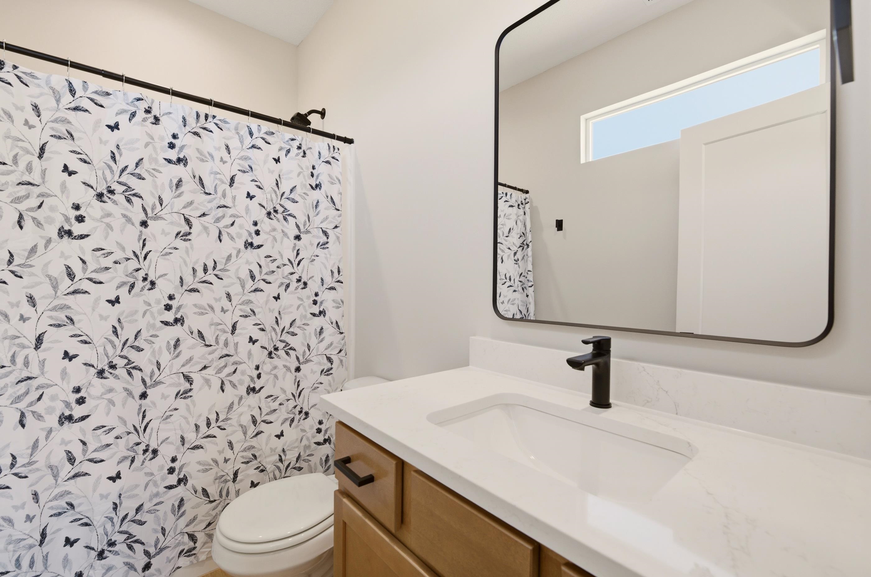 1331 N Holyoke Property Photo 22