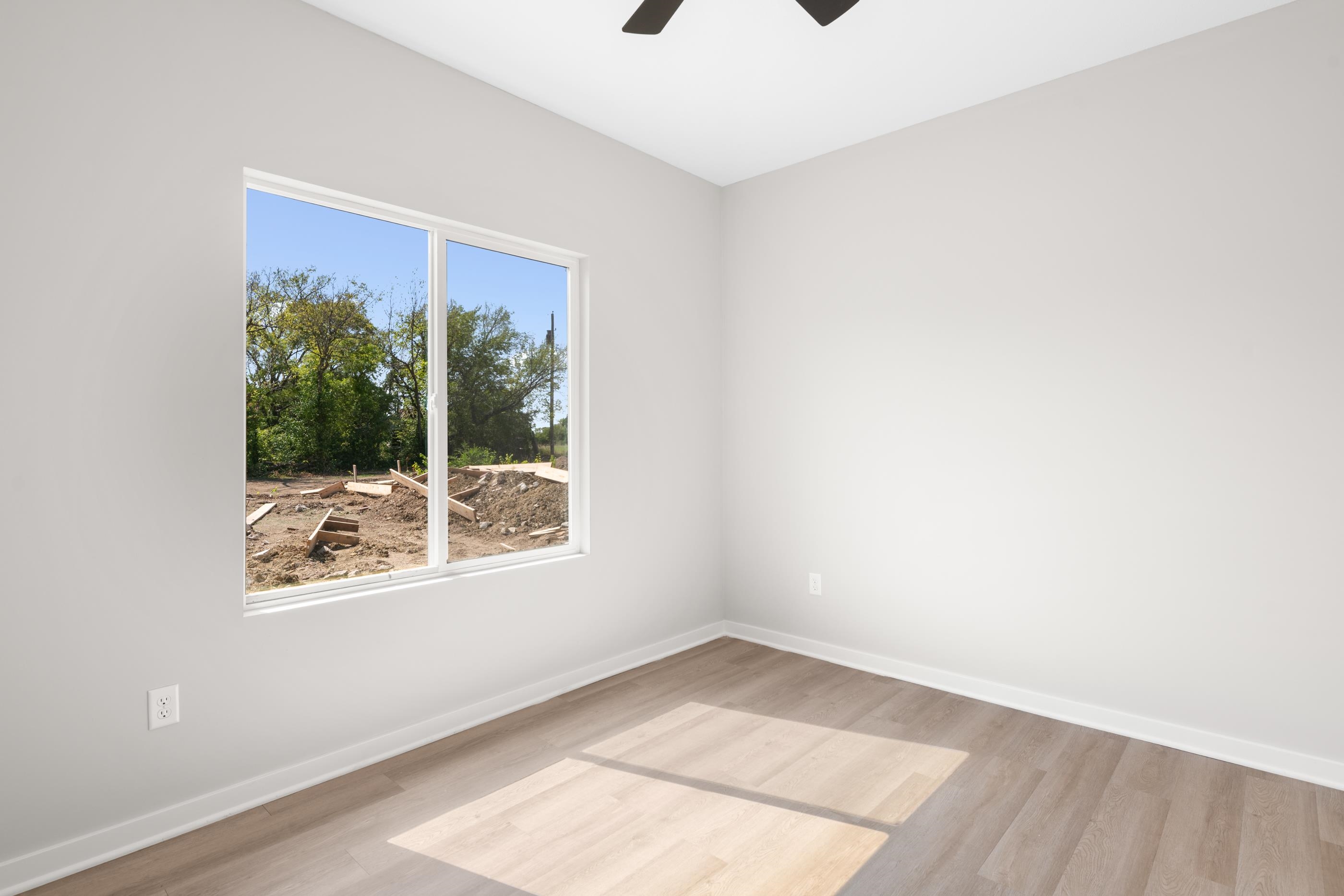 1331 N Holyoke Property Photo 24