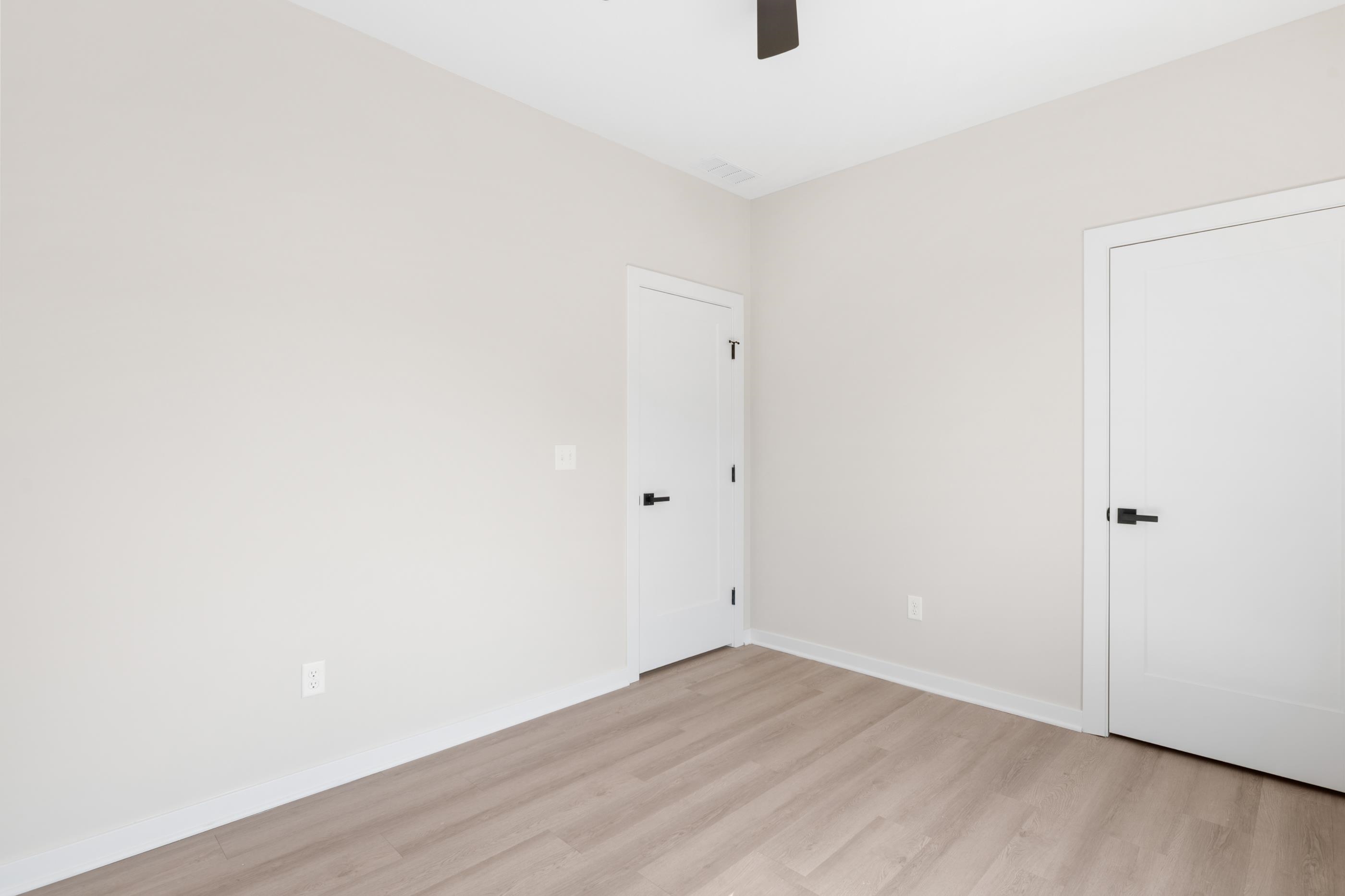 1331 N Holyoke Property Photo 25