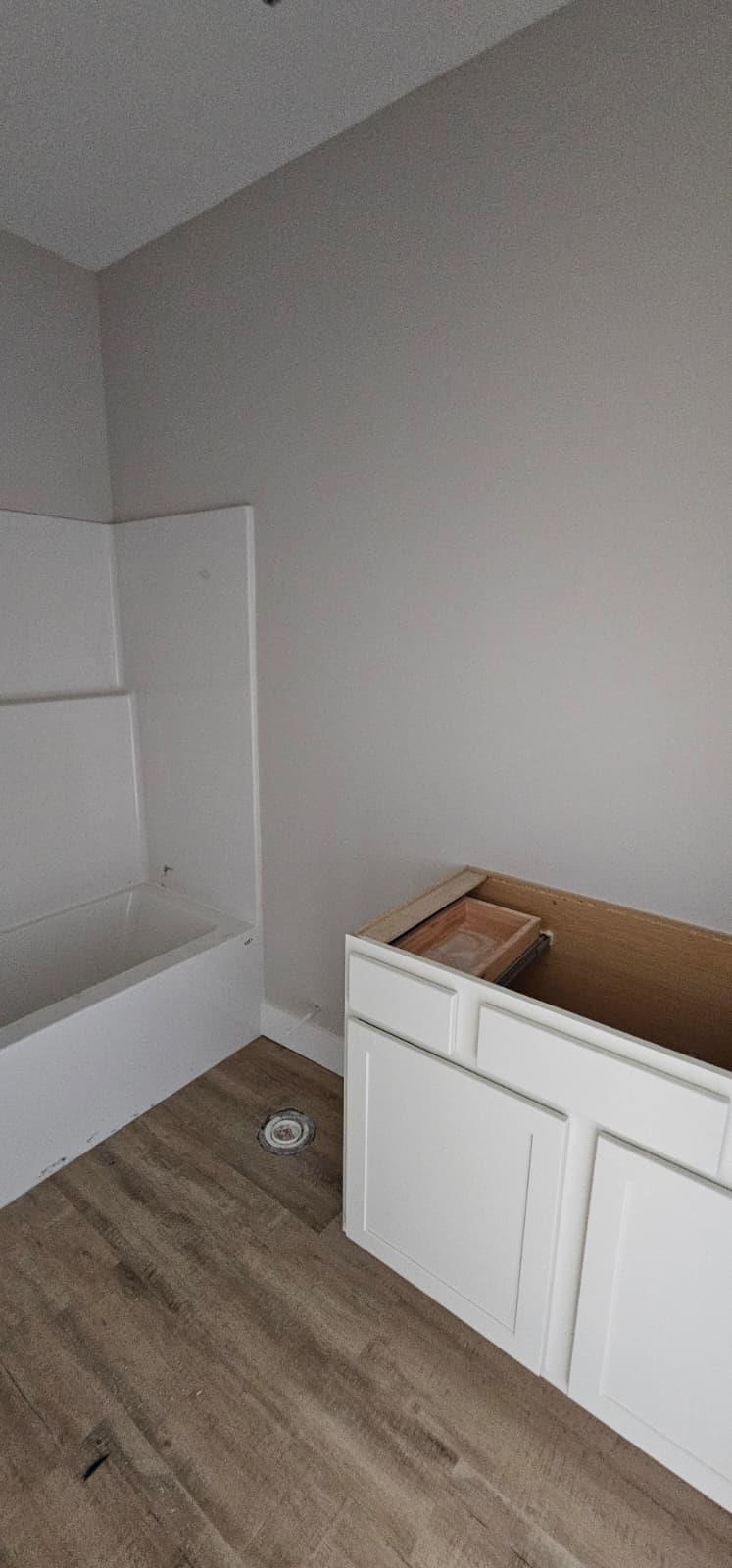 1629 Midway Ct. Property Photo 9