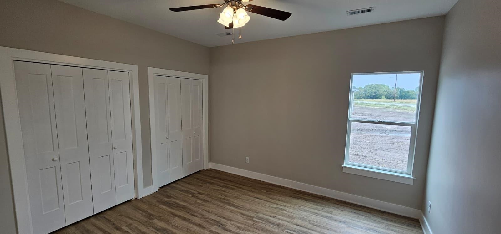 1629 Midway Ct. Property Photo 12
