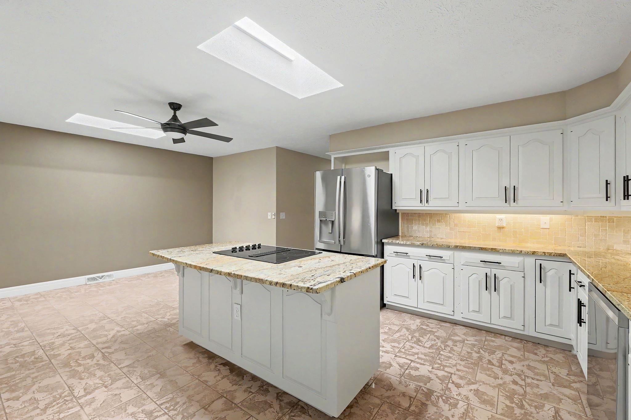 81 E Via Verde St Property Photo 12