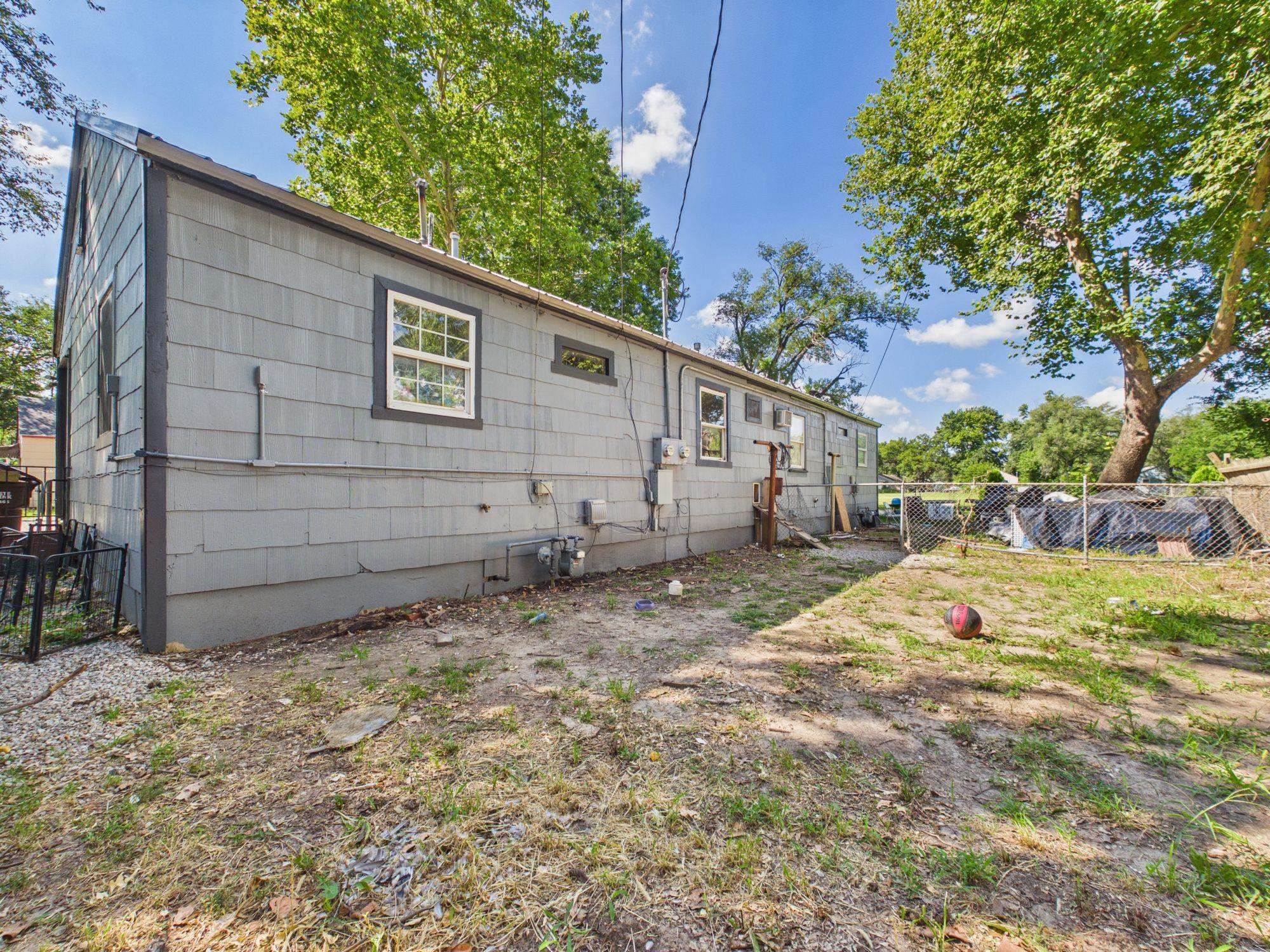 4269-4271 E Boston Property Photo 1