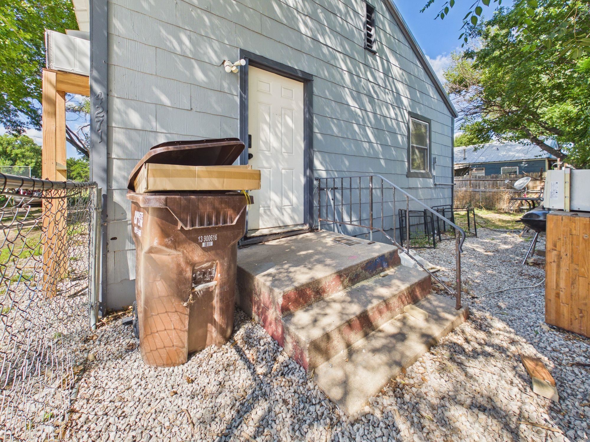 4269-4271 E Boston Property Photo 3