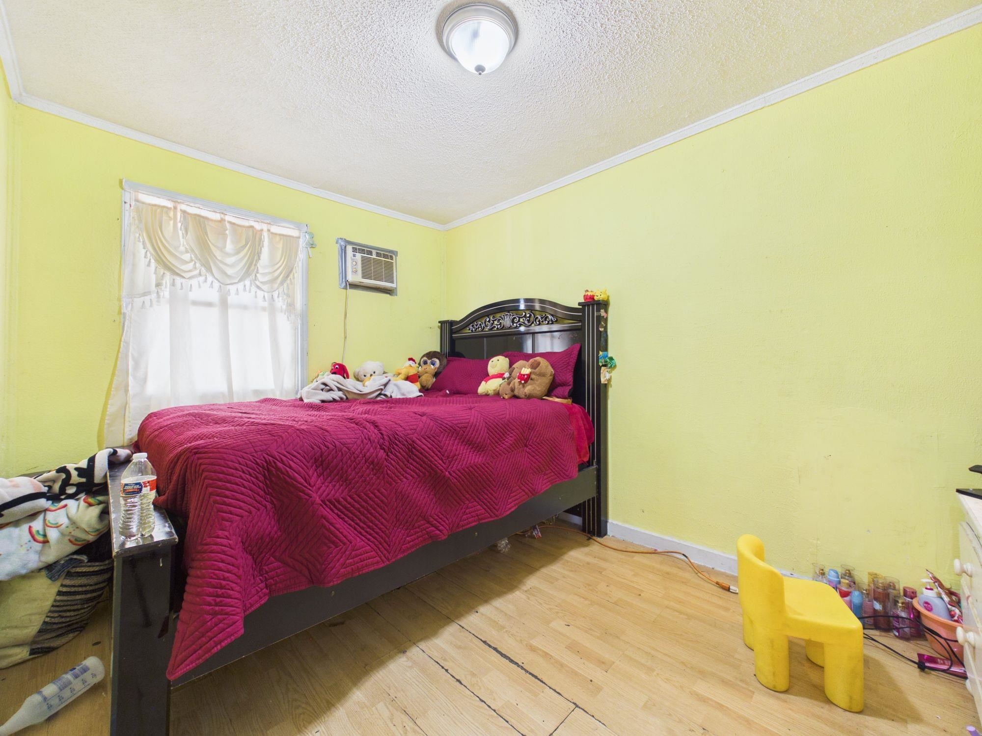4269-4271 E Boston Property Photo 8