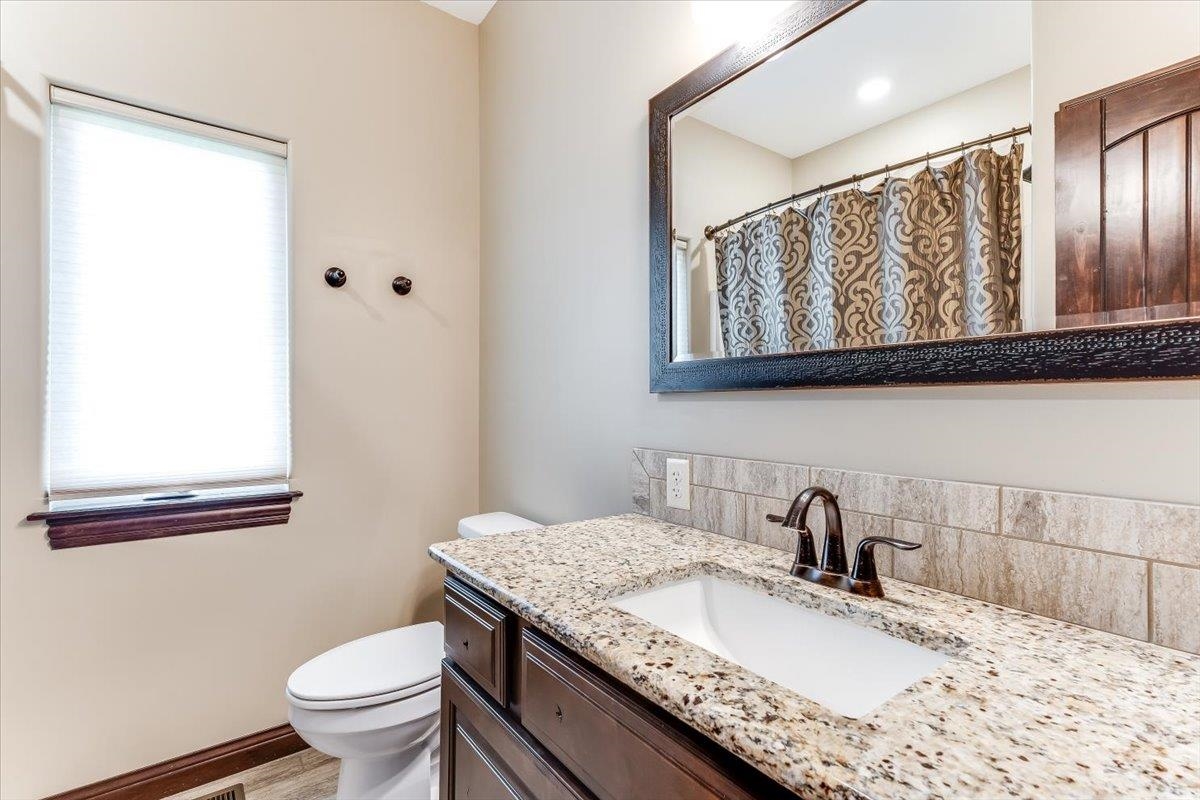 17620 W Highview Dr Property Photo 32