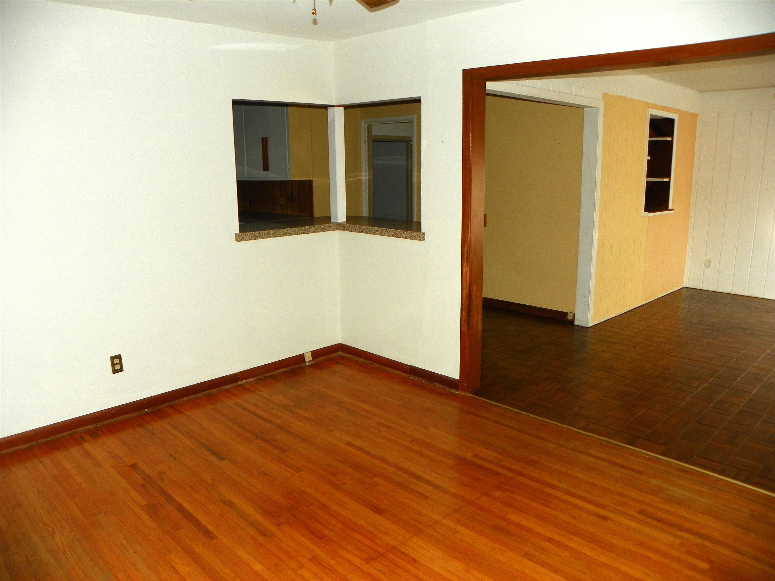 214 N Brookside Parkway Property Photo 24