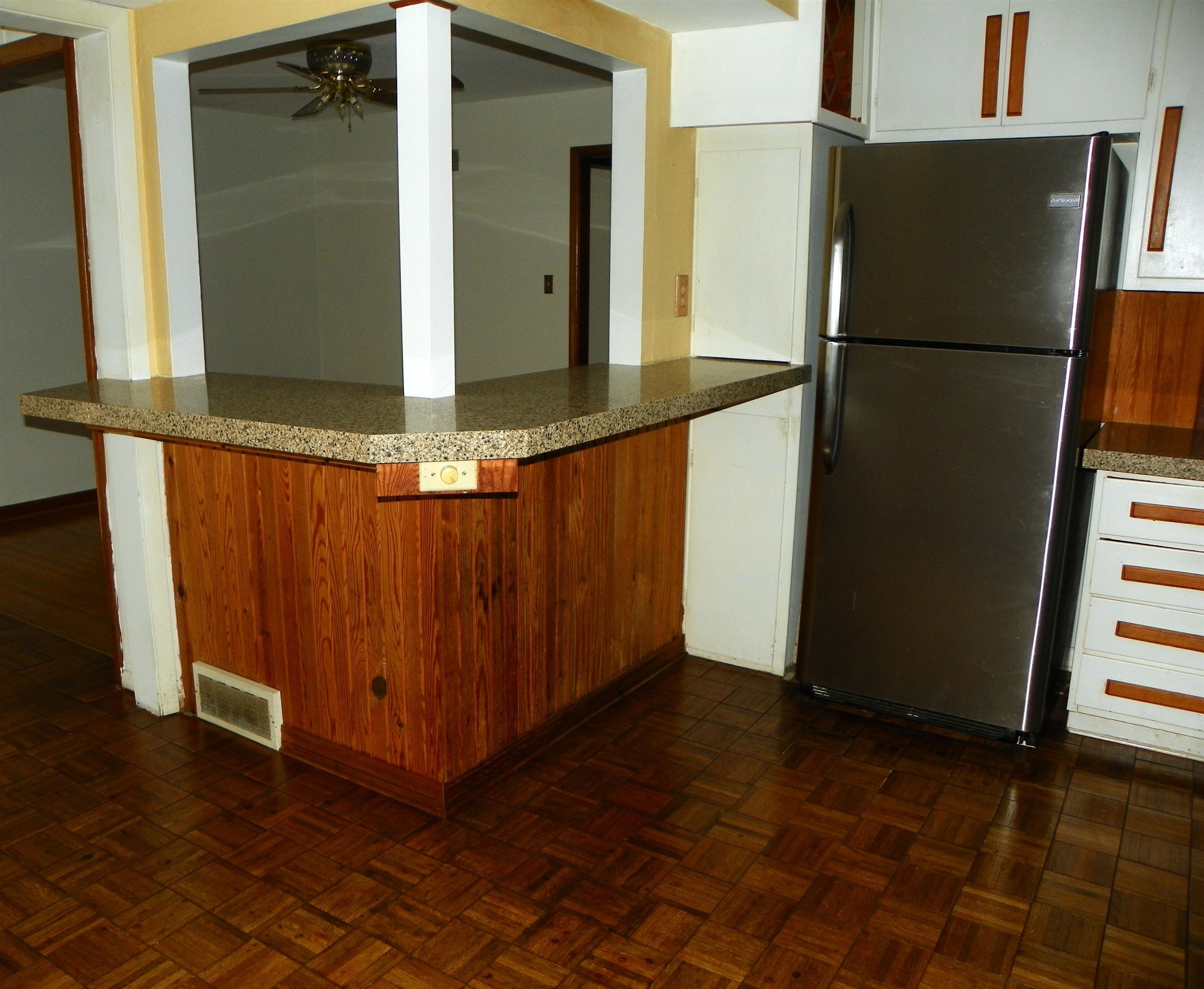214 N Brookside Parkway Property Photo 25