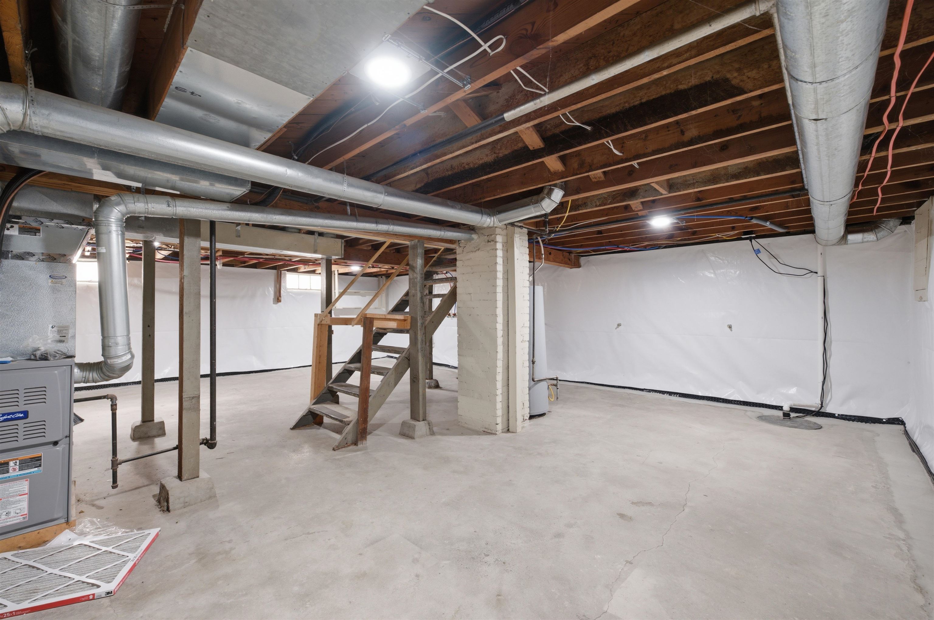 353 N Oliver Property Photo 18
