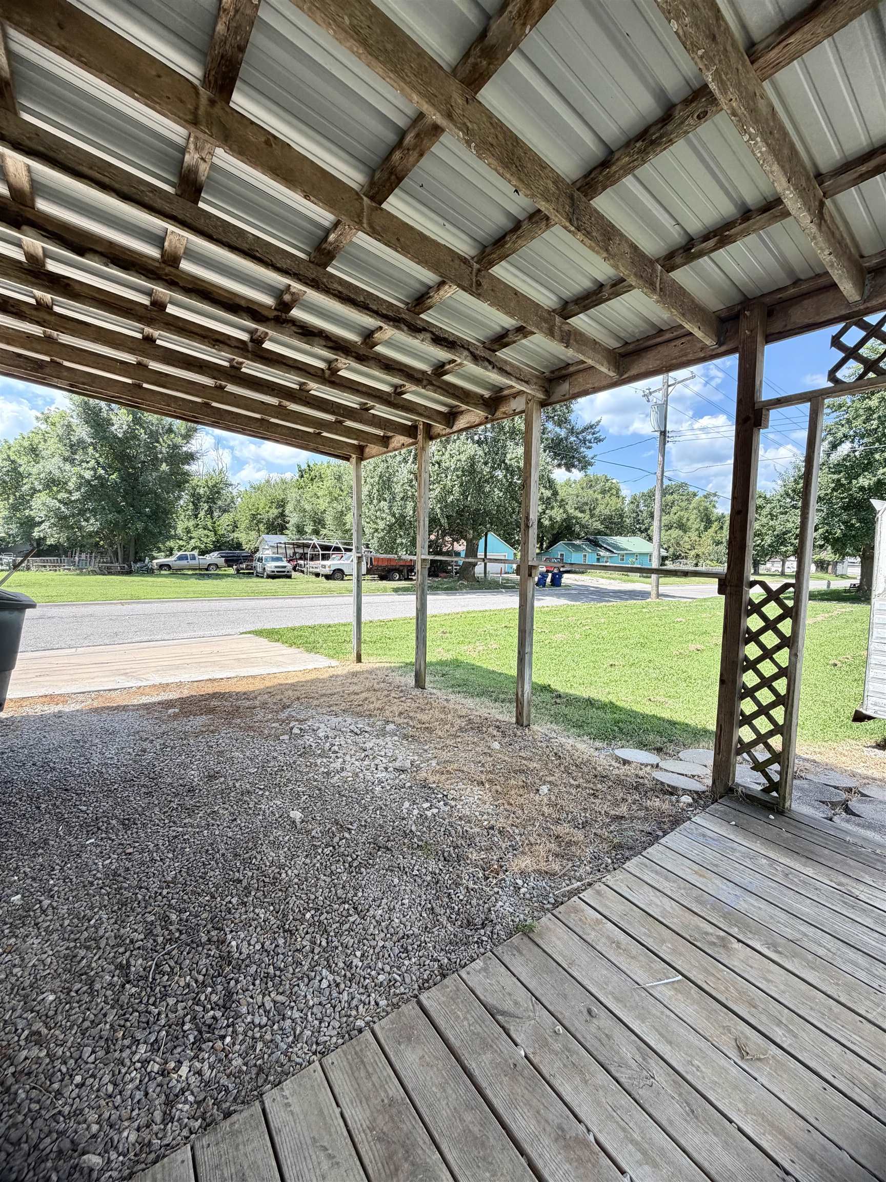 1301 N Main St Property Photo 17