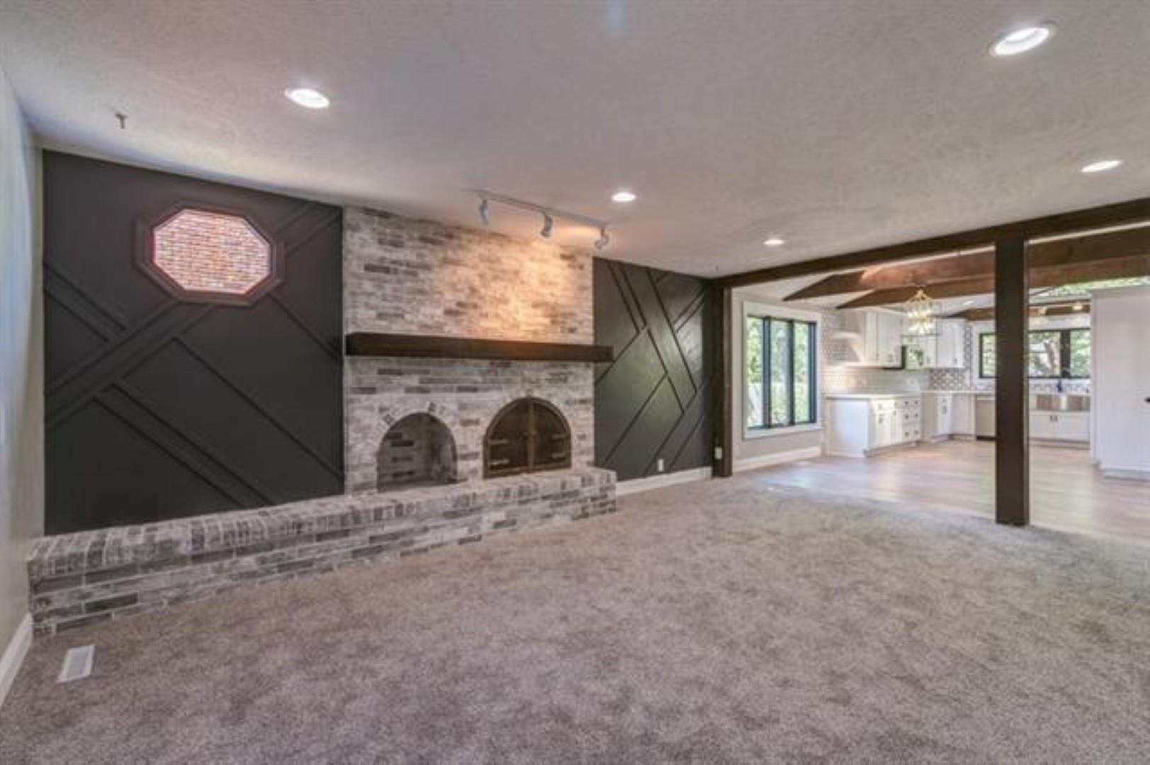 117 S Eastborough Rd. Property Photo 15