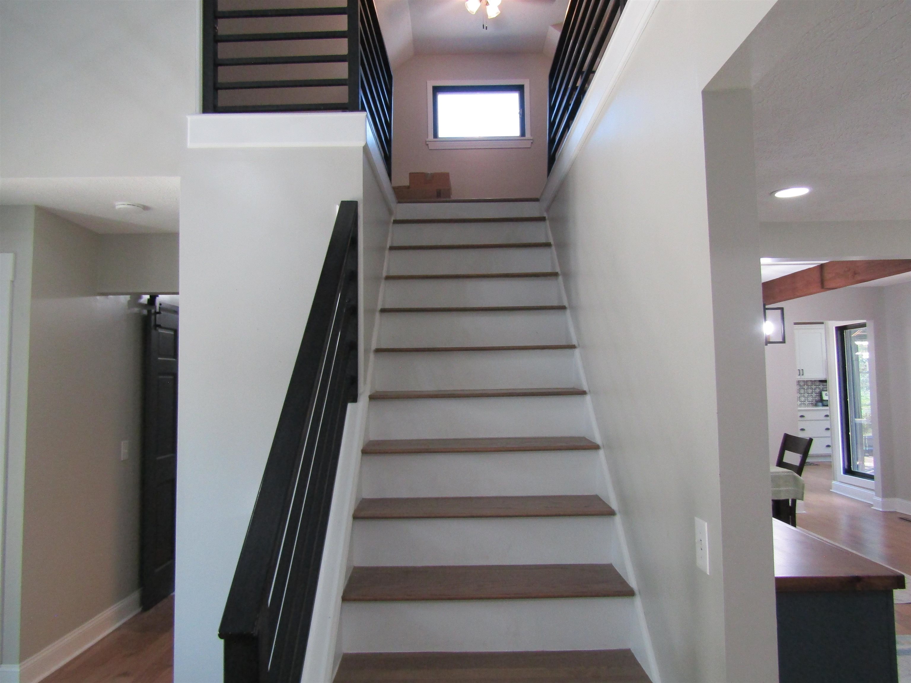 117 S Eastborough Rd. Property Photo 22