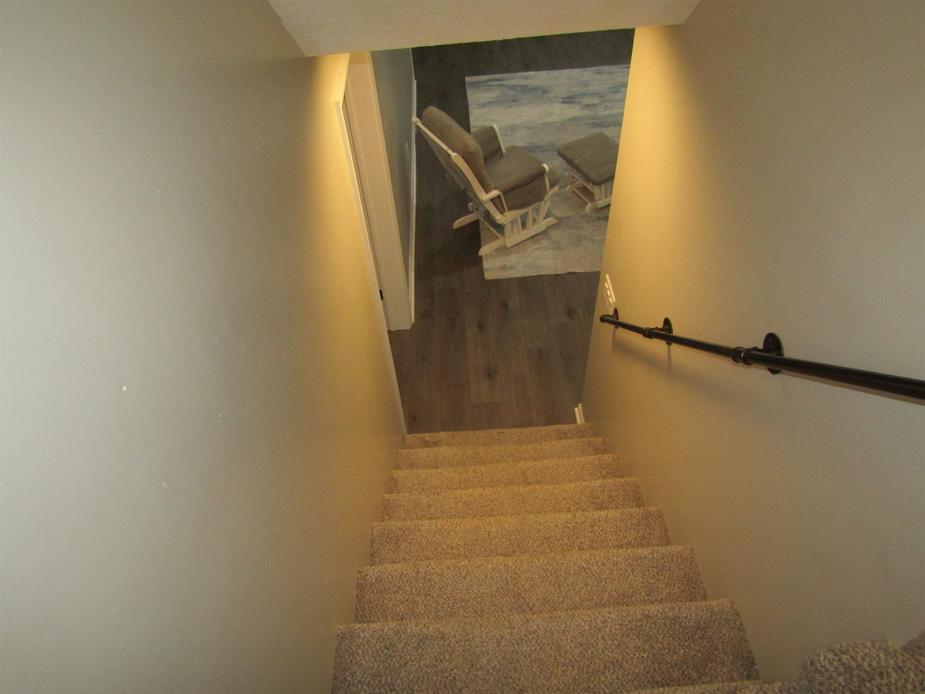 117 S Eastborough Rd. Property Photo 28