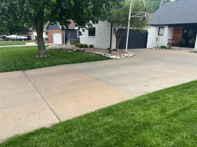 117 S Eastborough Rd. Property Photo 35