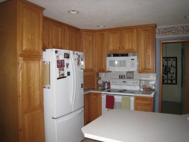 413 N Park Dr Property Photo 2