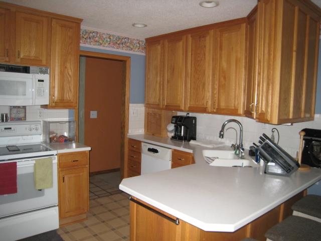 413 N Park Dr Property Photo 3